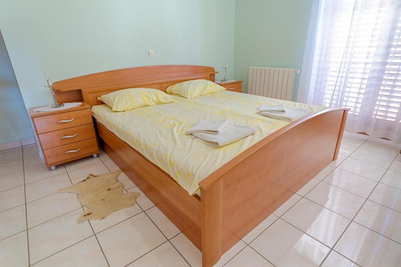 Arka Apartamento Stara Novalja Exterior foto